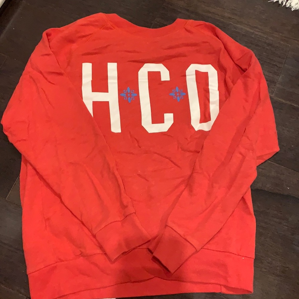 hollister sweatshirt
